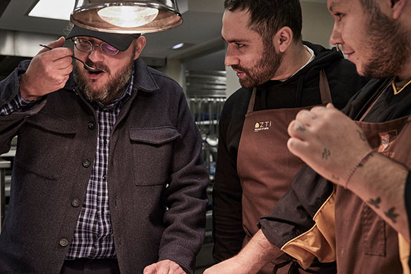 ムガリッツ、画像メイン