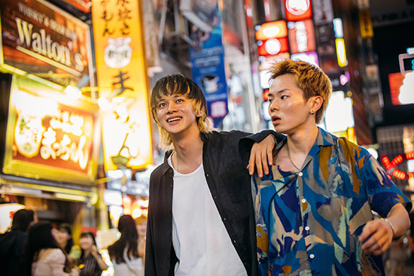 愚か者の身分、画像メイン